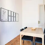 - Conseil Des Commis Apartment *
