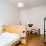 - Conseil Des Commis Apartment *