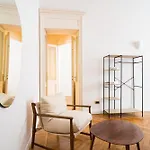 - Conseil Des Commis Apartament Aosta