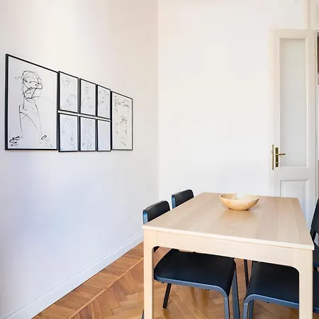 - Conseil Des Commis Apartment *
